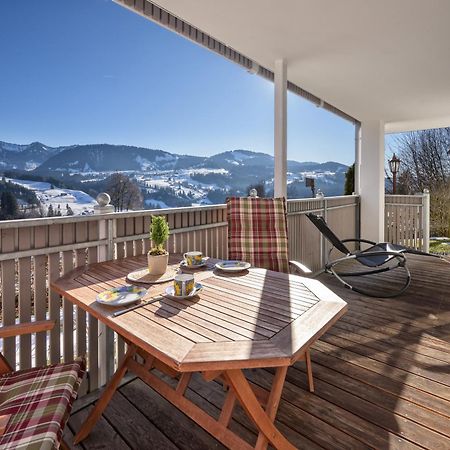 Haus "Bergblick" Ferienwohnung Falken Mit 1 Schlafzimmer Oberstaufen Dış mekan fotoğraf